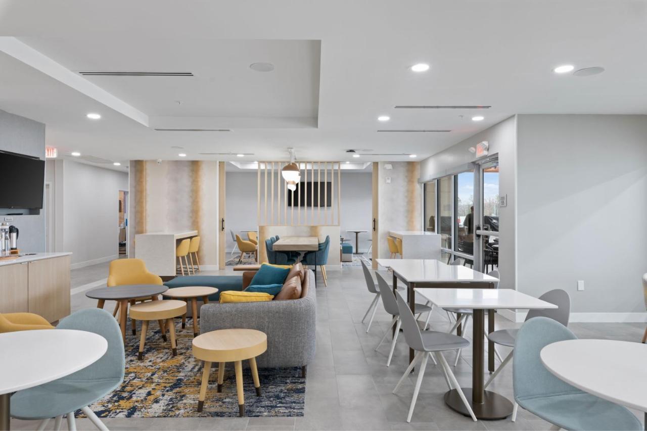 Towneplace Suites By Marriott White Hall Eksteriør bilde